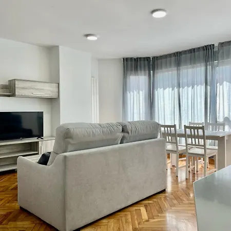 Cies Premium Suitel Garcia Barbon 73 - Your 公寓式酒店