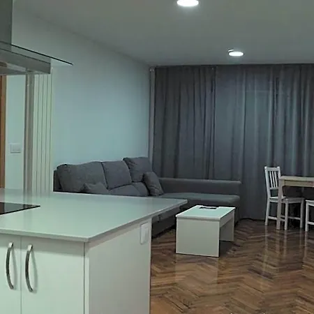 Cies Premium Suitel Garcia Barbon 73 - Your Aparthotel Vigo