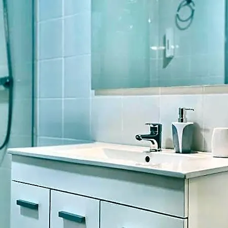 Cies Premium Suitel Garcia Barbon 73 - Your 4* Vigo