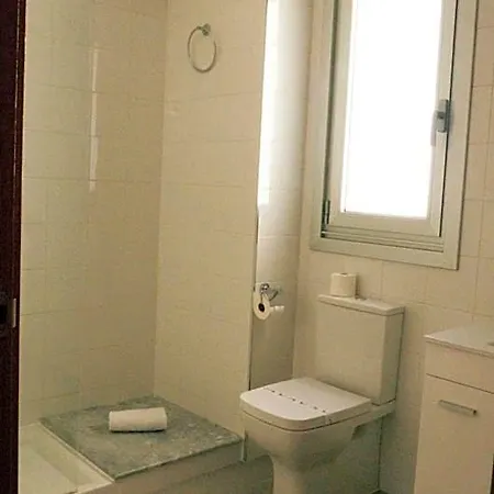 Ξενοδοχείο με διαμερίσματα Cies Premium Suitel Garcia Barbon 73 - Your 4*